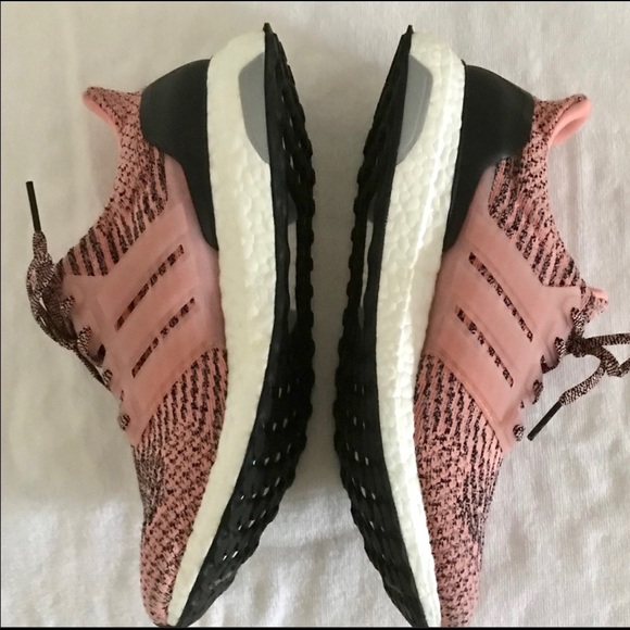 RARE Adidas UltraBoos 3.0!!! - Picture 2 of 4